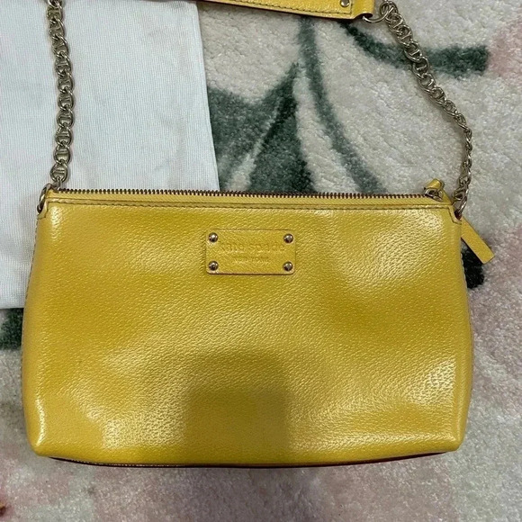 Kate Spade yellow shoulder bag - Picture 2 of 5